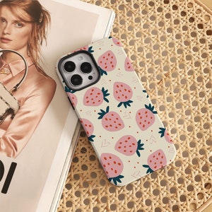 Doodle Strawberry etui na iPhone'a 15 14 13 12 11 Pro Max etui 12 Mini XR XS etui iPhone 7 8 14 15 Plus