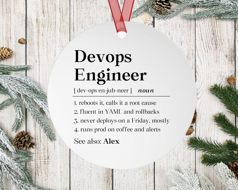 Adorno de ingeniero DevOps, regalo personalizado para administrador de sistemas, regalo personalizado para profesional de TI, recuerdo de cerámica con la definición de ingeniero de la nube imagen 3