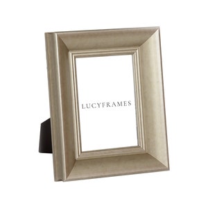 Margareth Silver Frame. Silver Frame 5x7. Easel Frame. Table Picture Frame. Frames for Art. Frames for Pictures. Frame 4x6. Small Frame.