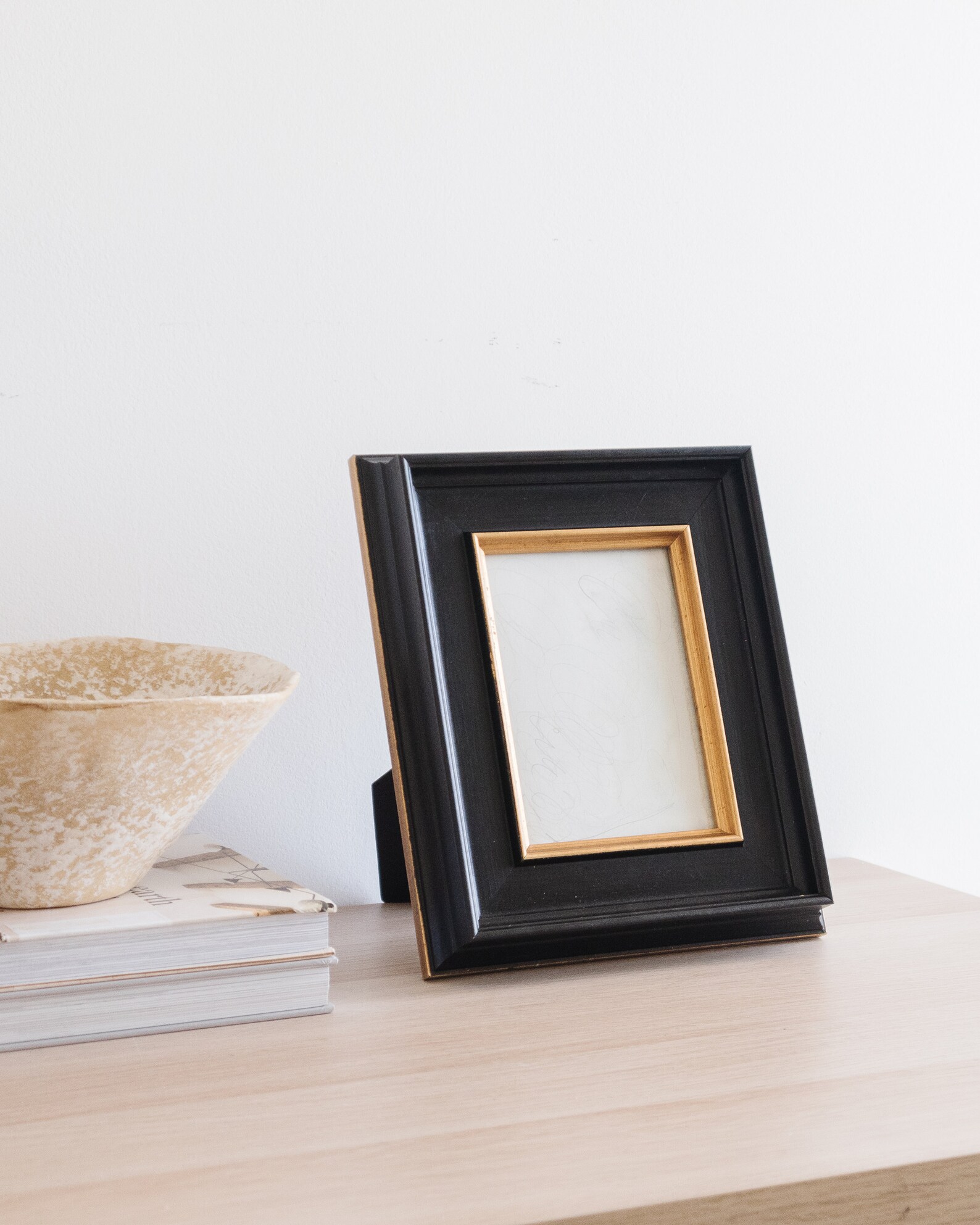 Olivia Black and Gold Frame. Easel Frame 8x10. Classic Picture Frame. Black and Gold Picture