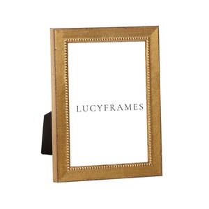 ArtbyHannah 5x7 inch Gold Picture Frames Set, 4 Pack Photo Frame