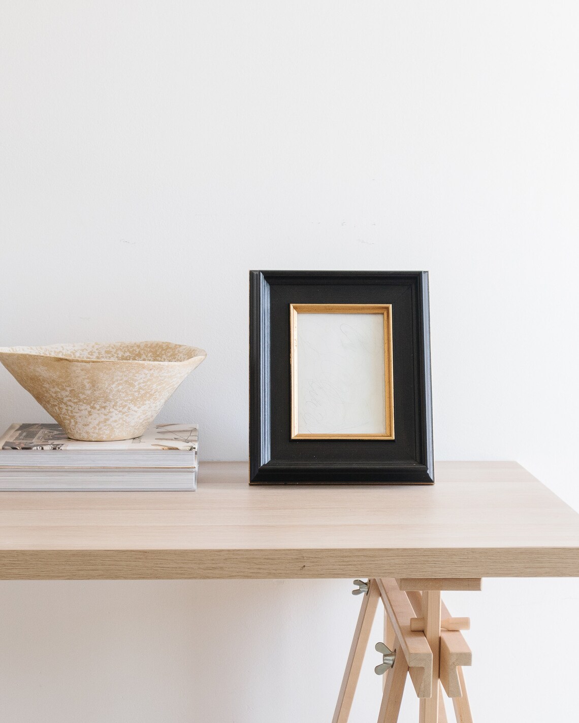 Olivia Black and Gold Frame. Easel Frame 8x10. Classic Picture Frame. Black and Gold Picture