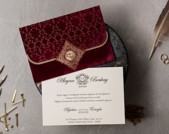 Burgundy Wedding Invitation, Elegant Gorgeous Red Invitation Set, Modern Burgundy Wedding Invitation, Burgundy Gold Foil on Envelope, Velvet