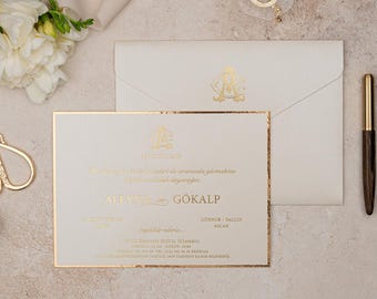 Gold Foil Wedding Invitation Set, Elegant Personalized Design, Luxury Wedding Cards with Envelope