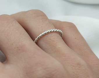 spiral ring. Silver 1st Law 925. Handmade.