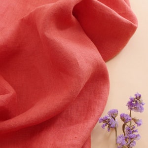 scarlet red linen fabric stonewashed, 185 gr/m2 cut to length. Sold by units of 10 cm (1 mt=10 units)