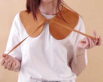 detachable collar in linen, custom made upon request