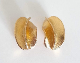 Orena Paris - Vintage hammered earrings gift for her