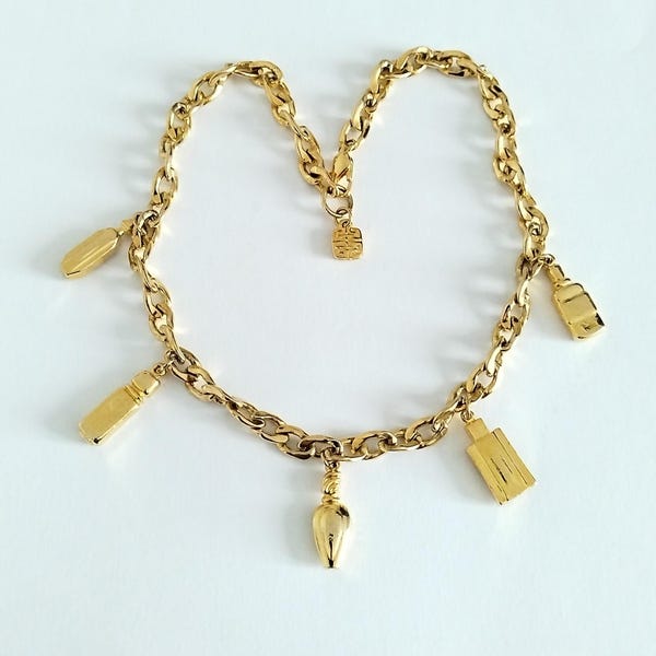 Givenchy - Vintage necklace with five charms