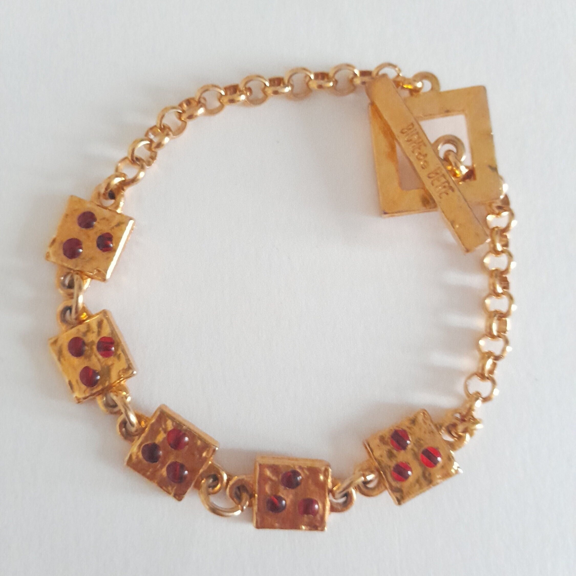 Biche de Bere Vintage Bracelet