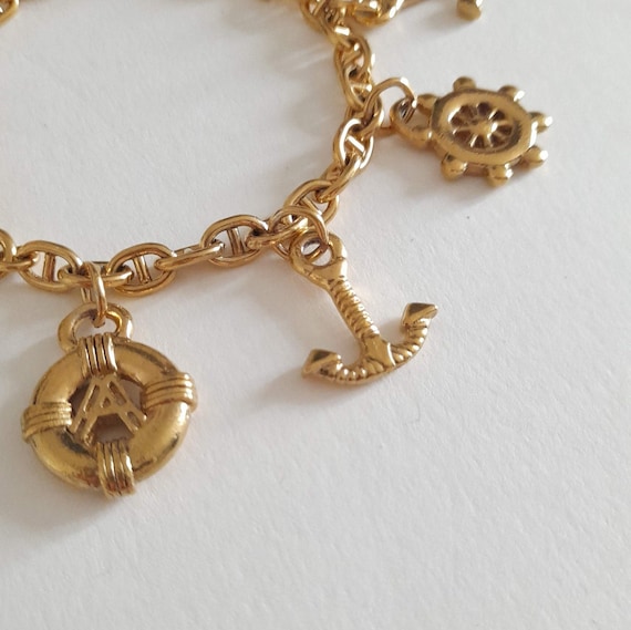 Agatha Paris - Golden bracelet with charms, gift … - image 3
