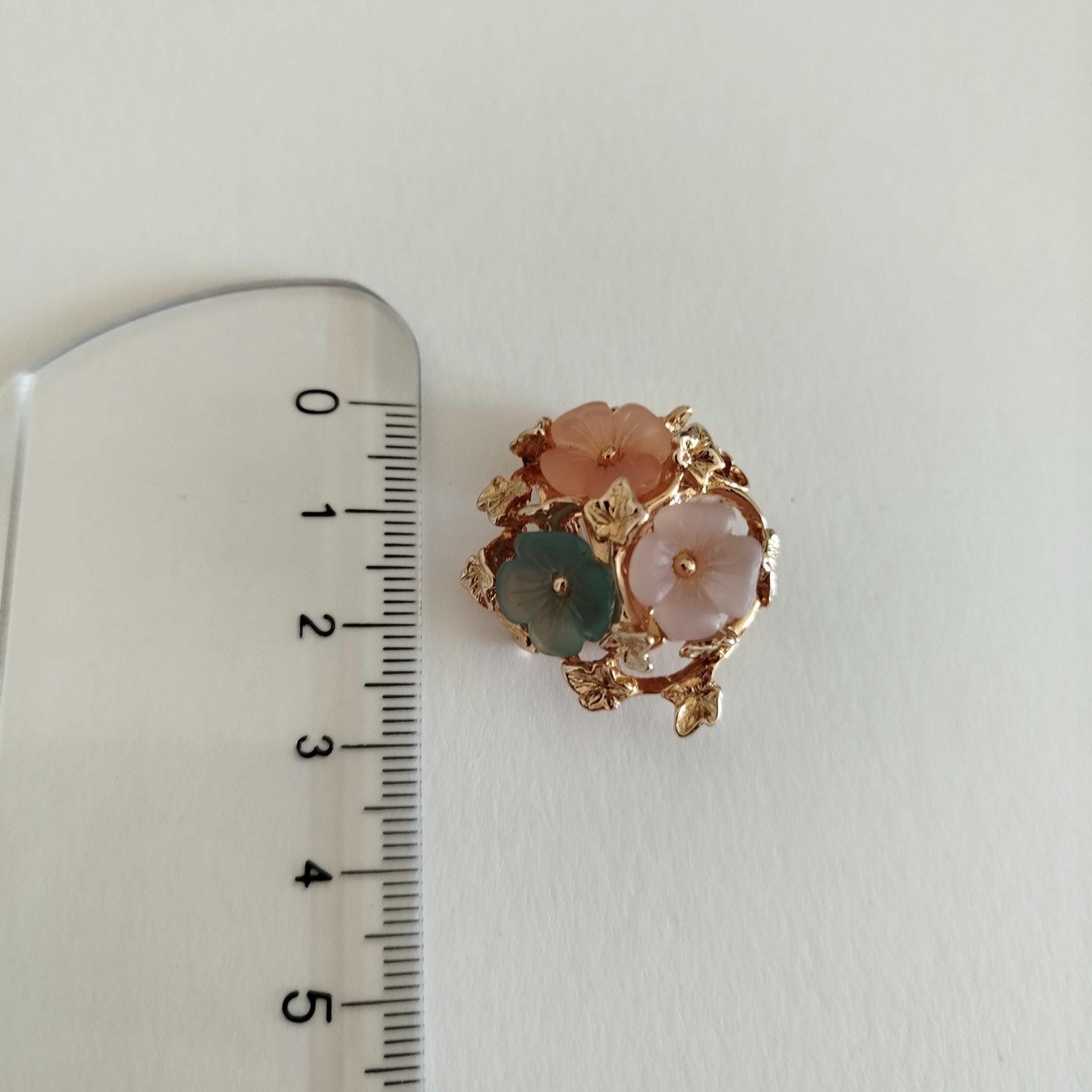 オレナ パリ - ヴィンテージフラワーイヤリング - Etsy 日本