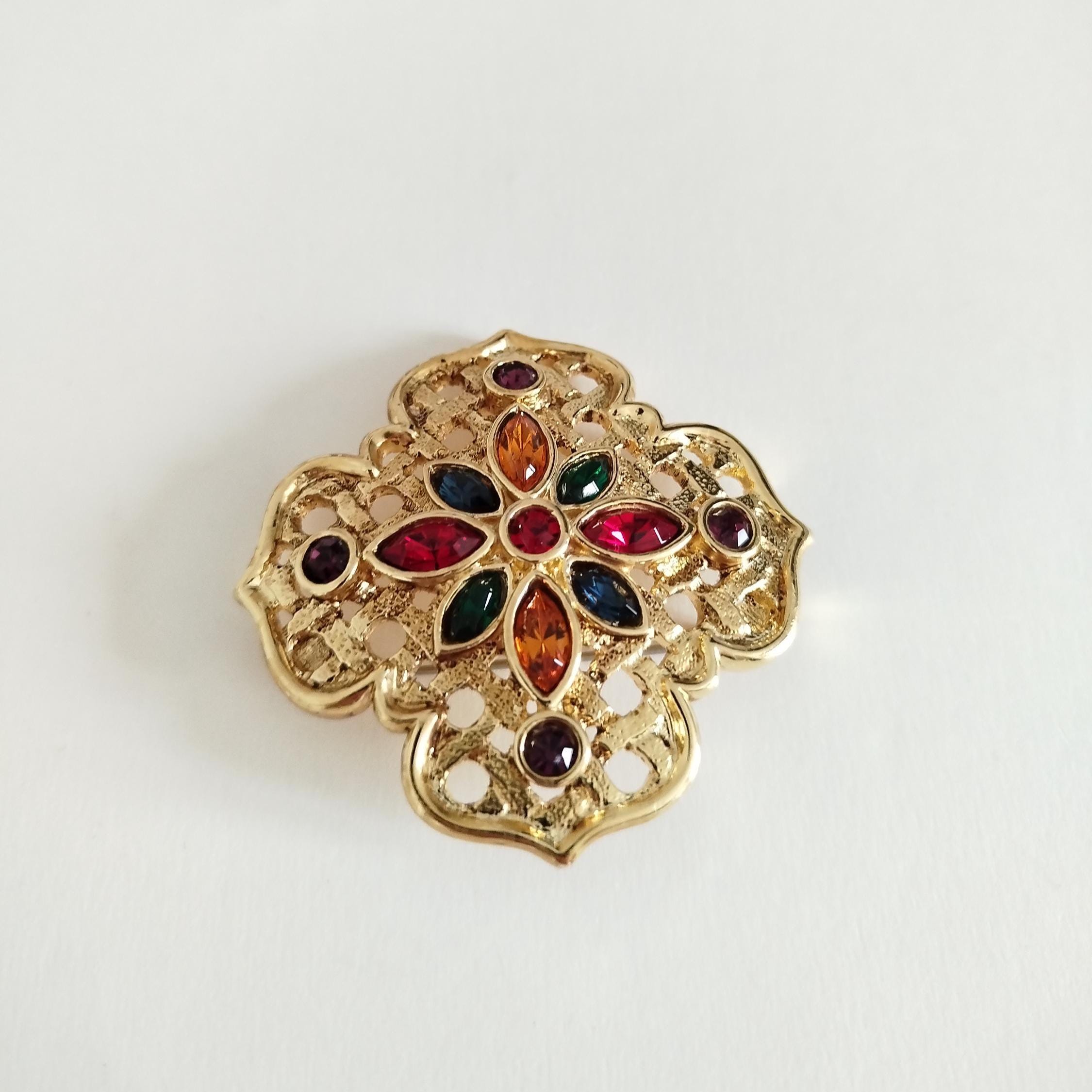 レリッツ - ヴィンテージクロスブローチ - Etsy 日本