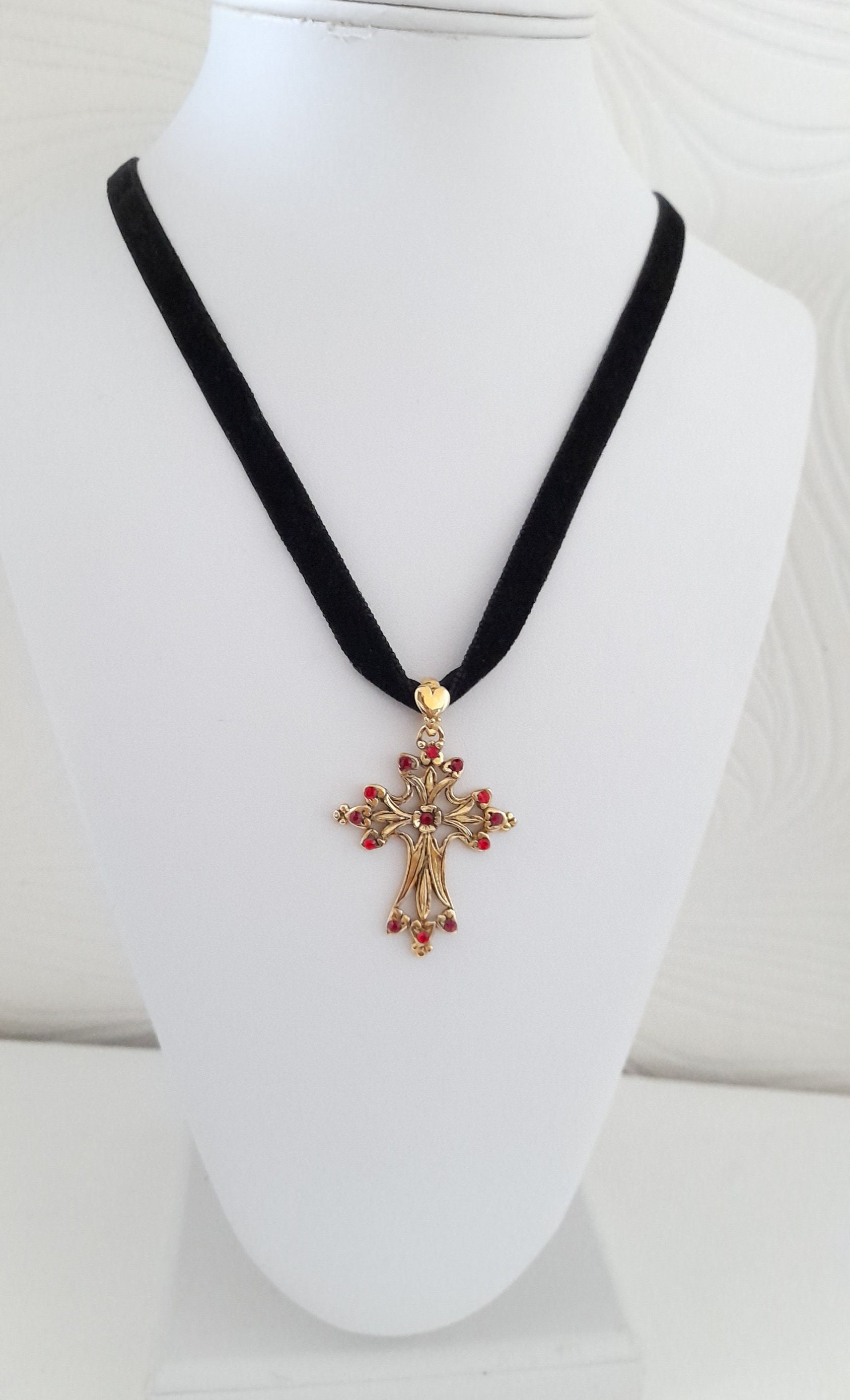Broche Pendentif Croix René Gouin - Dorée - Occasion - Bijou Vintage élégant