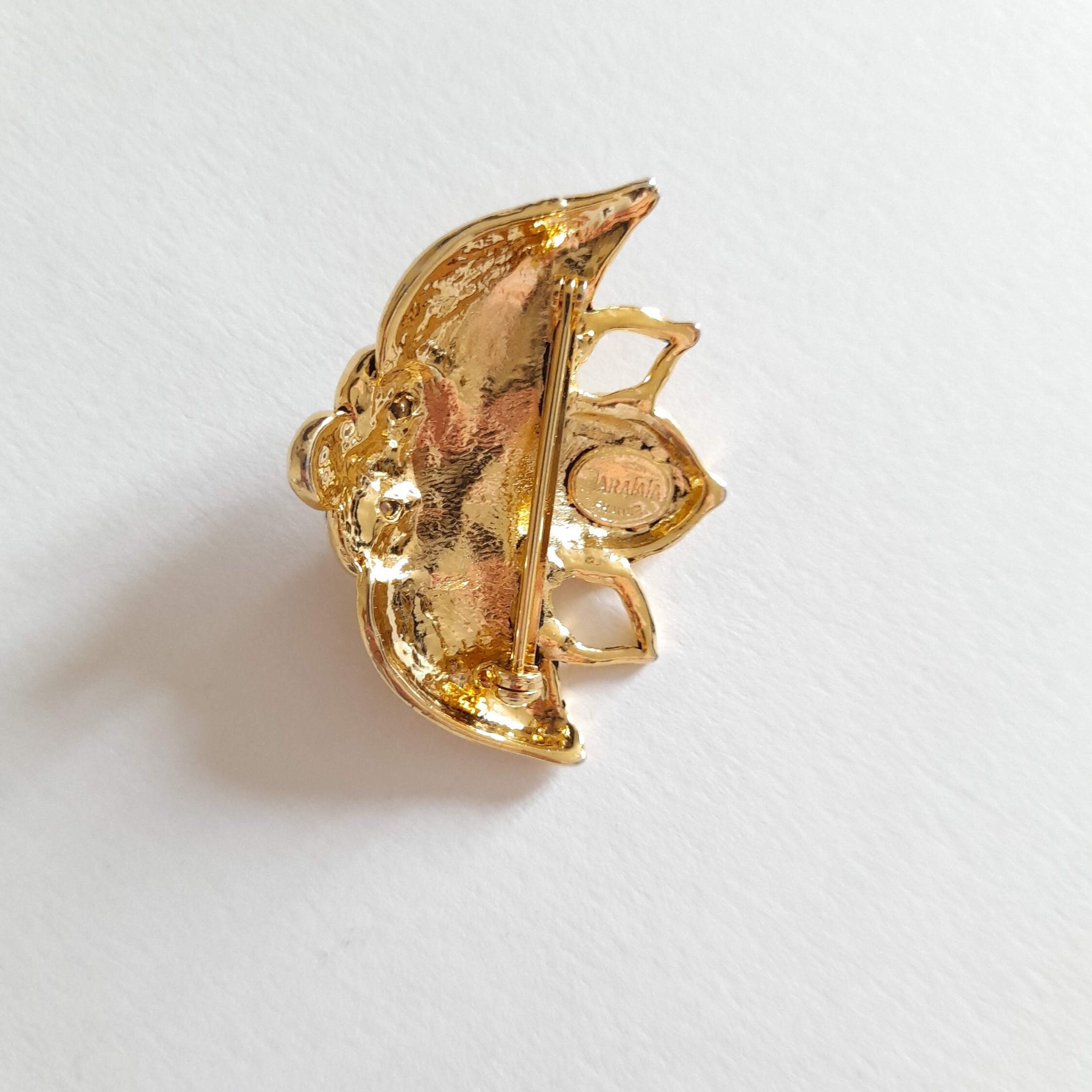 Broche Vintage TARATATA - Style Doré Rétro - Accessoire Unique