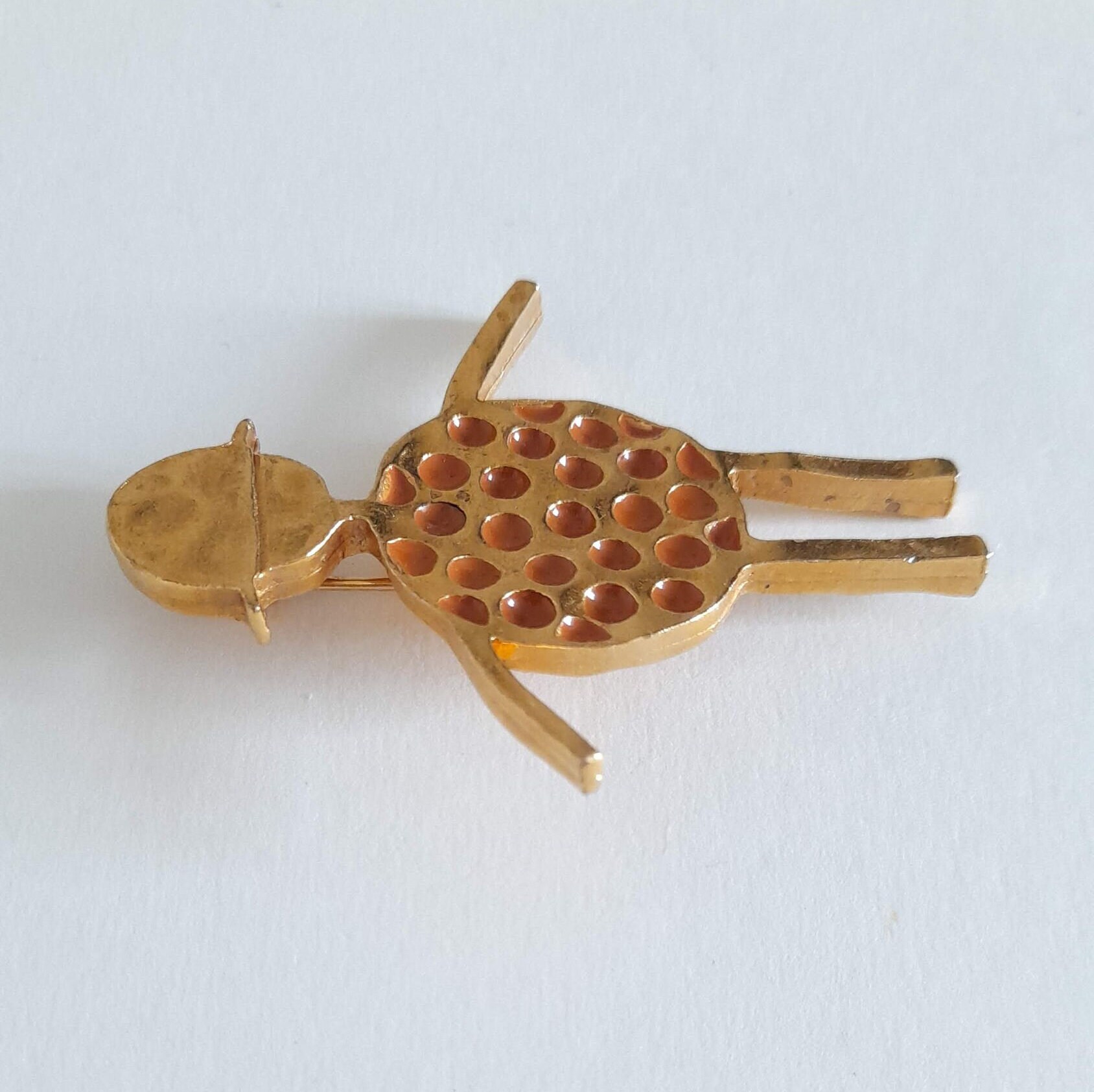 Biche De Bere - Vintage Character Brooch - Etsy