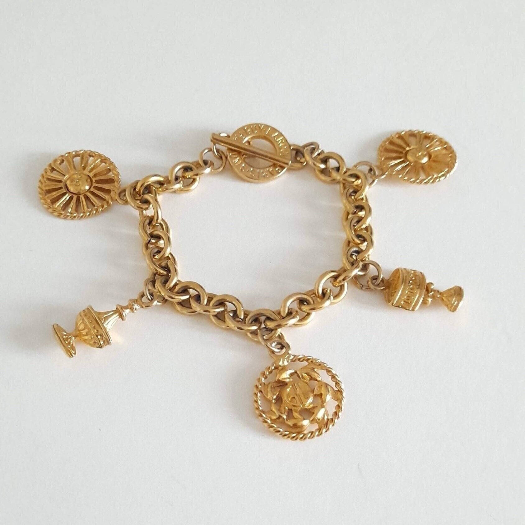 Guy Laroche Bracelet Vintage Avec Breloques Cadeau Pour Elle Etsy Canada