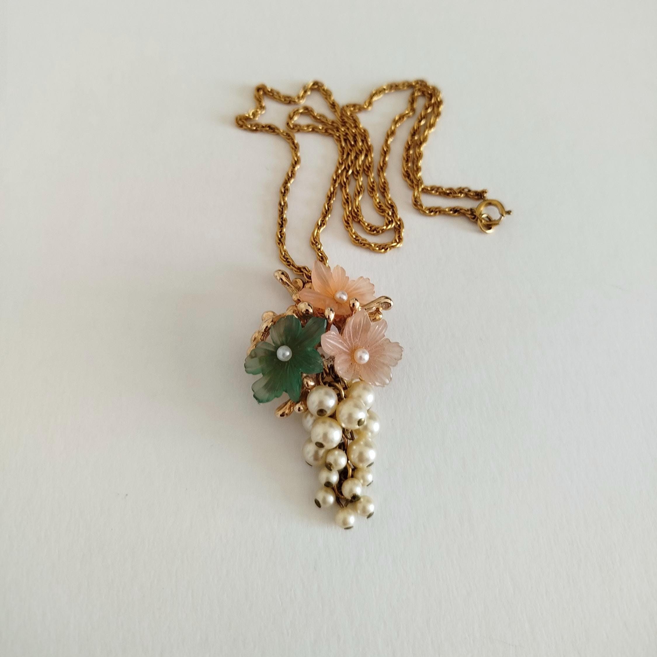 Orena Paris - Vintage pearl and flower necklace