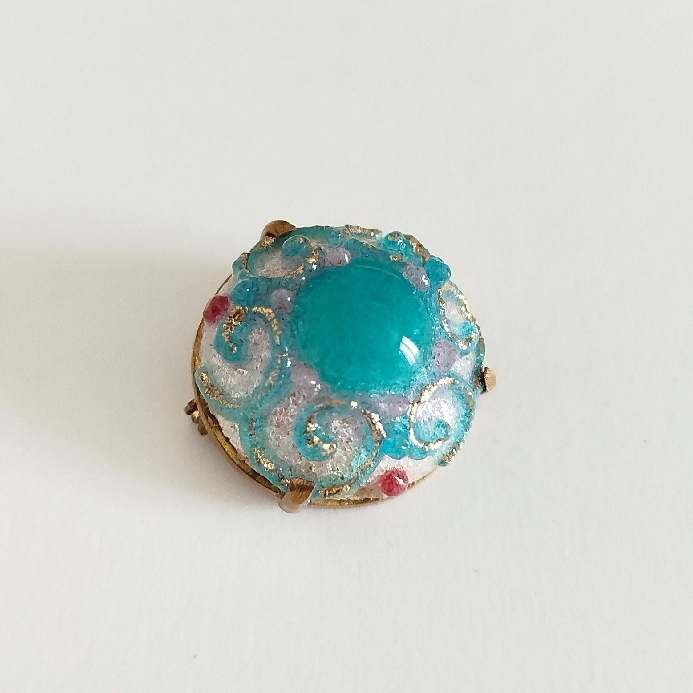 Broche Vintage Dorée Signée Gil D'Agena - Bijou Français élégant - Occasion En Bon état