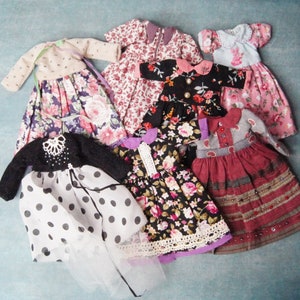 Handmade Blythe Doll Dress: Floral, Lace, and Sequined Outfit