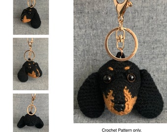 Dachshund Bag Charm Crochet Pattern, dog Key Holder Crochet Pattern, PDF File Format (English)