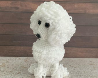 Modèle au crochet standard pour chien caniche amigurumi, format de fichier PDF (anglais)