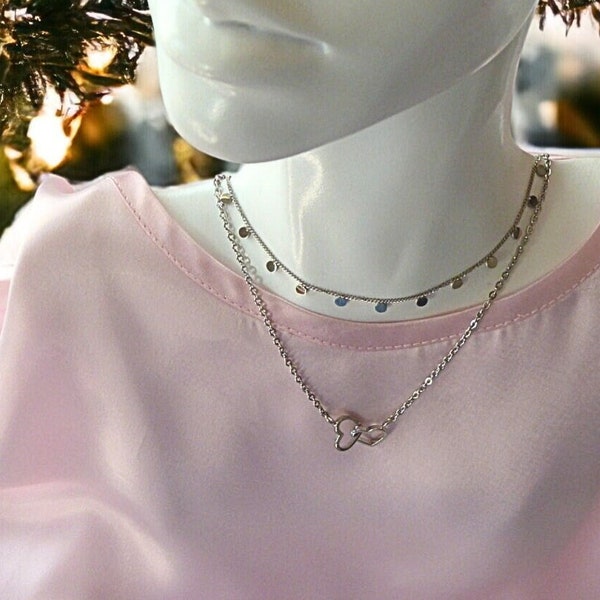 Colliers femme argenté pendentif double coeur entrelacés chaine argentée style minimaliste idée cadeaux femmes bijoux