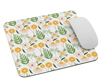 Mouse Pad Daisy Pattern Cottage Core Décor Farmhouse Chic Grandmillennial Boho Woodland Cottagecore Aesthetic Wedding Gift Damask Pattern