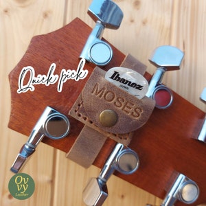 Porta púas de guitarra personalizado / Púa rápida / Porta púas de cuero / Regalos de cumpleaños / Regalos de aniversario / Regalos de San Valentín / Qpick