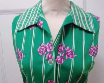 vestido de verano floral verde estridente años 60 años 70