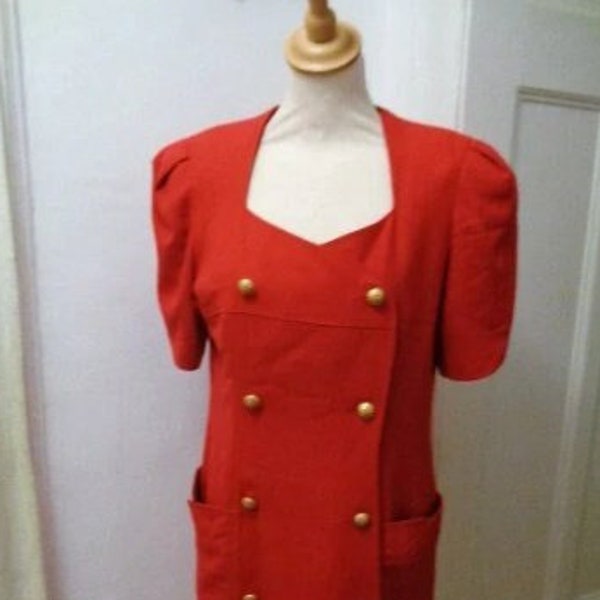 robe romantique rouge vif des années 80 boutons dorés