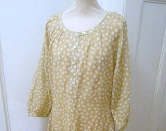 robe d’été douce jaune pastel 70s blanc tacheté coton