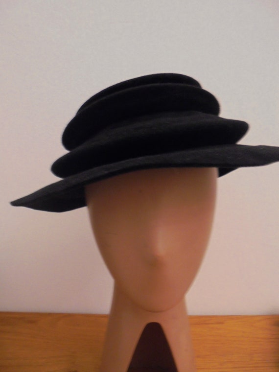 very special black felt hat from the 20s, 30s, 40… - image 3