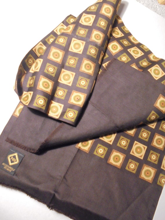 elegant brown men's scarf yellow paisley 40s 50s