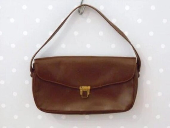 Petit sac à main en cuir marron années 40 50 France