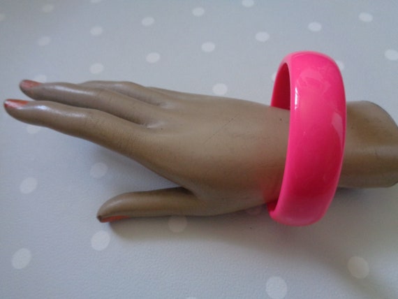 Stylish pink bangles from the 60s and 70s - image 1