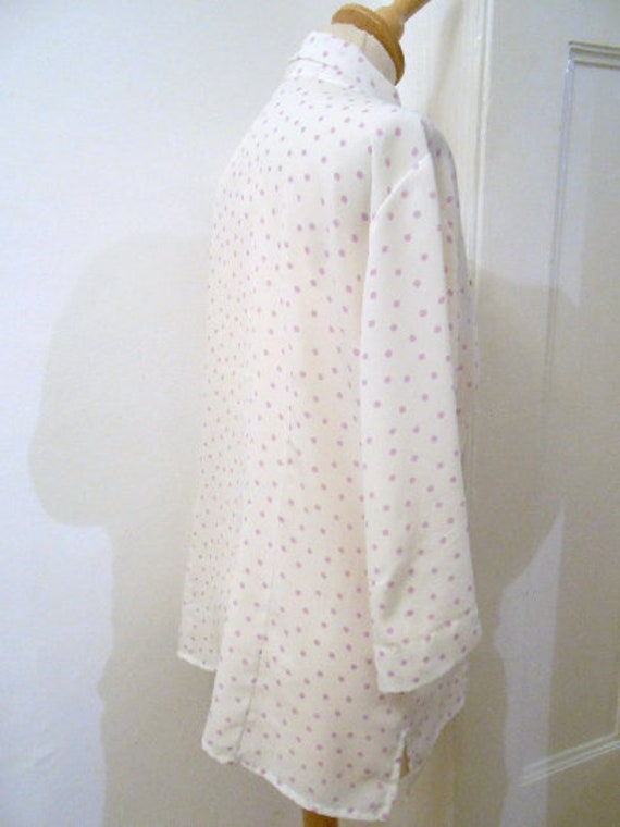 50s 80s white blouse dotted lilac - image 3