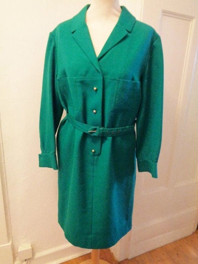 gran vestido verde de los años 70 con cinturón