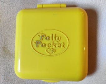 Polly Pocket Midge's Play School - 1989 Bluebird