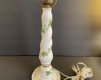 Vintage Ceramic Ivy Lamp | Garden Cottage Decor