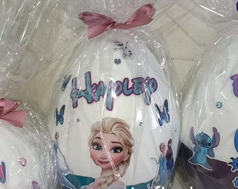 Oeuf surprise de pâques personnalisé Avec chocolats