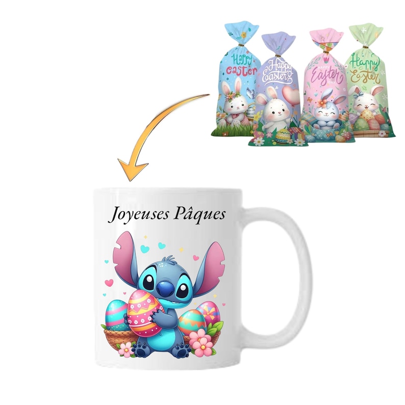 Puede incluir: Taza de cer&aacute;mica blanca con un personaje azul Stitch sosteniendo un huevo de Pascua. La taza tiene el texto "Joyeuses P&acirc;ques" en letras negras.