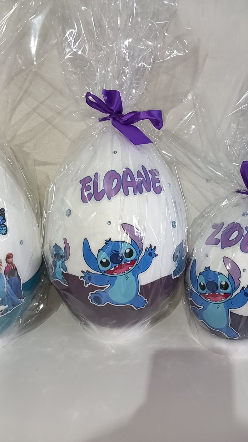 Oeuf de pâques personnalisé Avec chocolats Stitch