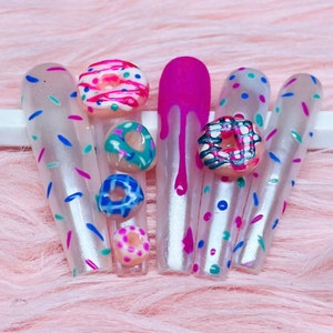Glazed Donut Nails – Kawaii Dessert Press On Nails