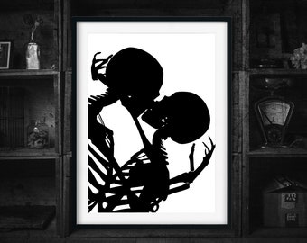Kiss of Death | Art Print | Home Decor | Horror Gifts | Wall Art | Spooky Prints | Halloween Gifts | Creepy Prints