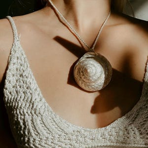 SeaShell Necklace, natural clam shell necklace, Single shell necklace, large shell pendant, shell necklace with tassels, mermaid core