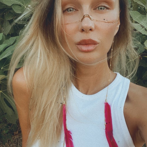 Feather Face Chain with nose shops clips, pink & gold facechain, boho festival accessory, Gypsy Boho facechain, head jewelry, burning man costume
