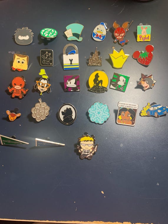RARE Disney Trading Pins Lot Of 4 Random Pins -No Duplicates