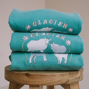 Glacier National Park Montana Embroidered Blue Retro Vintage Style Sweatshirt, National Park Lover Gift, Granola Girl Aesthetic, Mtn Goats