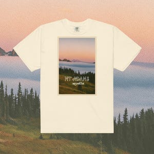 Mt Adams Washington Vintage Postkarte Unisex T-Shirt, Komfortfarben, Granola Girl, Park Ranger, Seattle Souvenir Geschenk